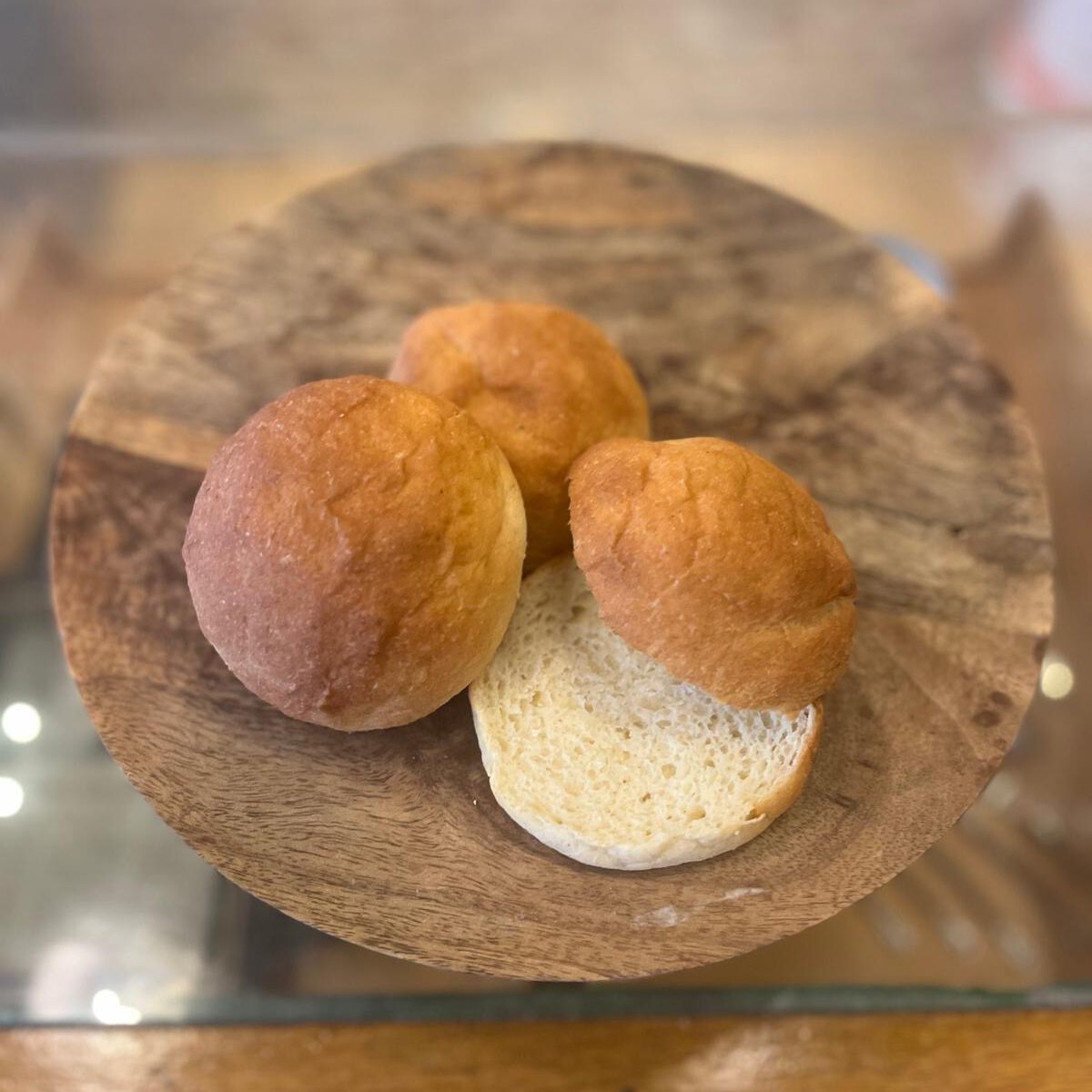 Witte zachte bolletjes per 4 stuks